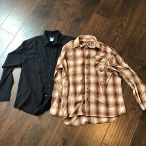 Men’s long sleeved button downs L/XL